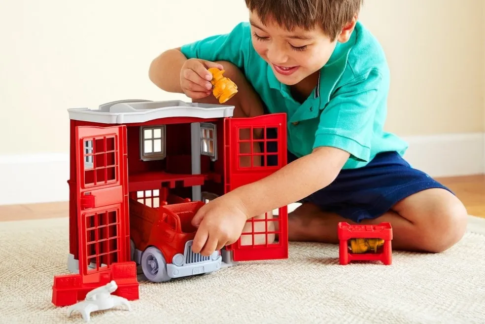 Green Toys Feuerwache & Auto