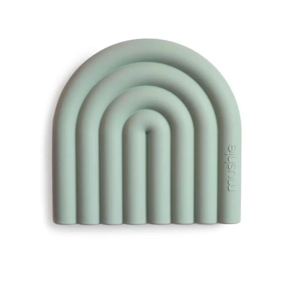 Mushie Beißring Regenbogen Cambridge Blue
