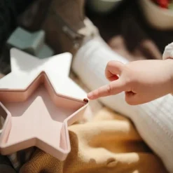 Mushie Stern Stapelturm Nesting Stars