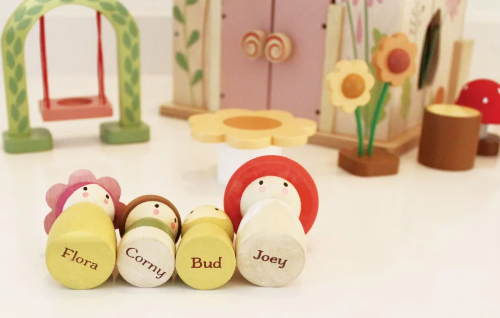 Tender Leaf Toys Puppenhaus Cottage Rosewood Holz